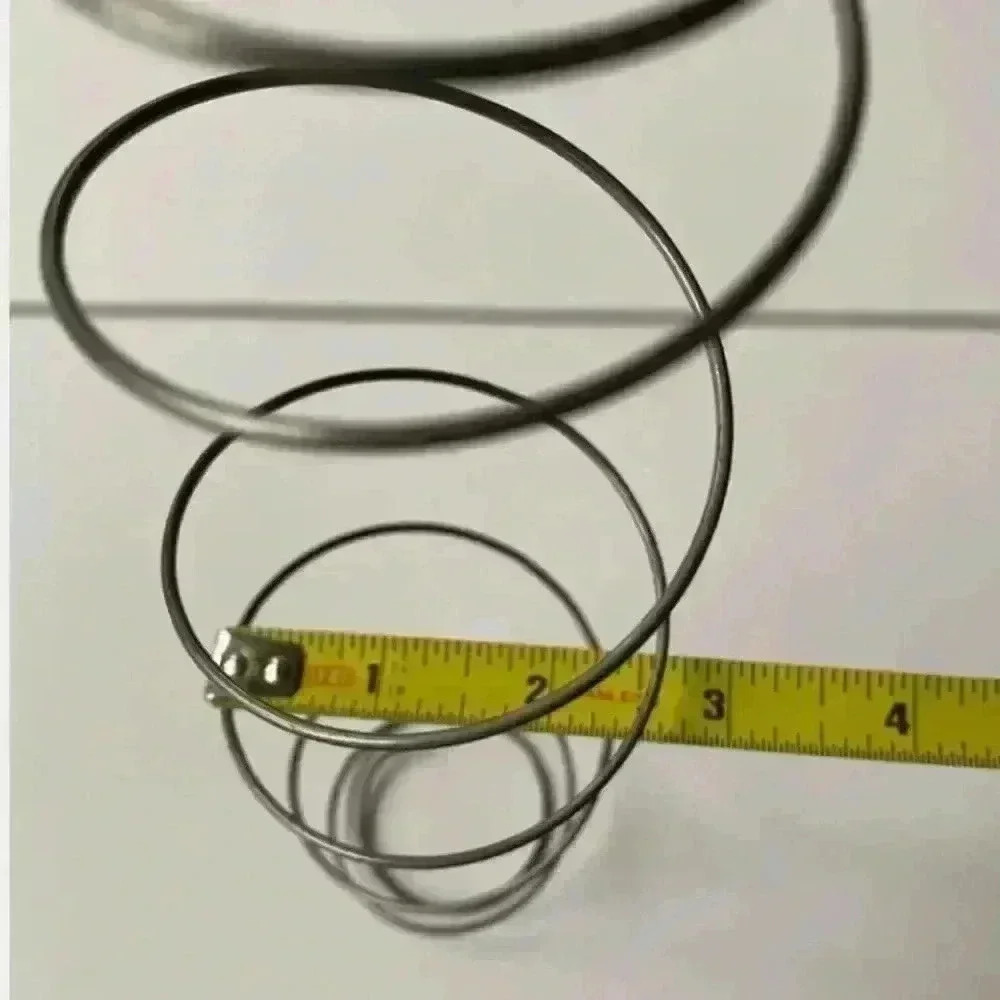 Upholstery Springs for crafts or gardens - Picture 6 of 12